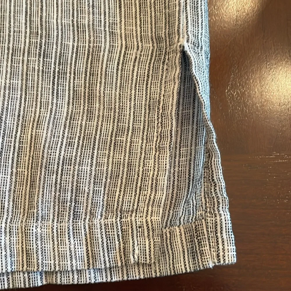 Striped Gray V-Neck Linen blend tunic top - Picture 4 of 5